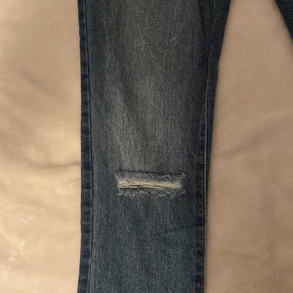 Dark blue distressed mom jeans - Picture 3 of 12